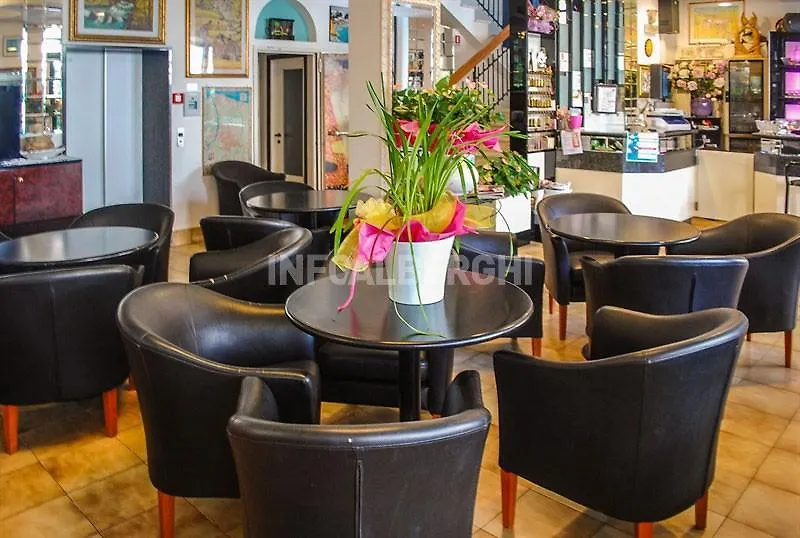Hotel Barbiani Rimini 3*,  Italy
